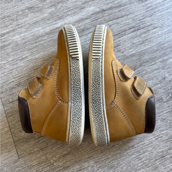 Brown Ciciban Shoes with Velcro Straps - Picture 5 of 8